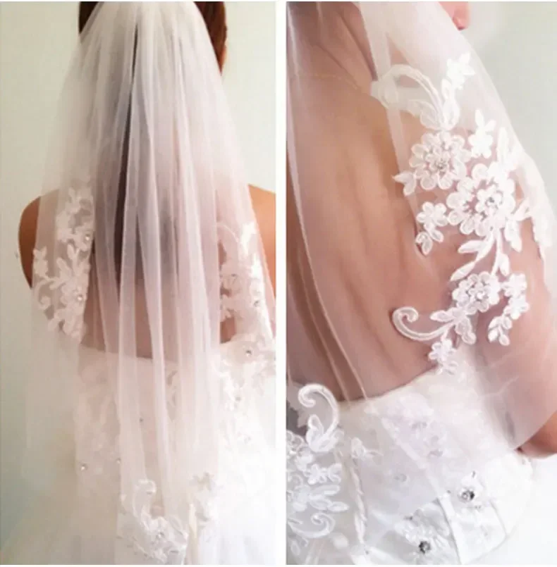 Einlagige Hochzeitsapplikationen, elegant, kurz, weiß/elfenbeinfarben, Brautschleier, Brautaccessoires, Haarkamm mit Blumenstickerei