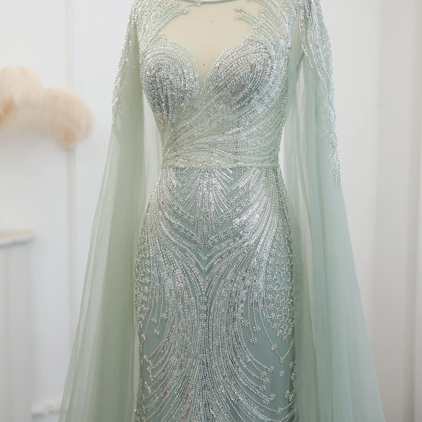 Sharon Said Luxus Dubai Lila Meerjungfrau Abendkleid mit Cape Ärmeln Plus Größe für Frauen Hochzeit Party Kleider SS049 Maßgeschneidert