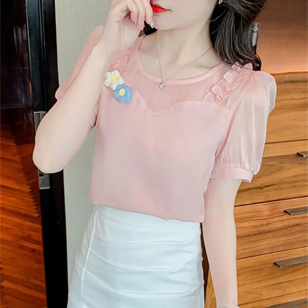 Woman Spring Summer Style Blouses Shirts Lady Casual Short Puff Sleeve O-Neck Blusas Tops G2739