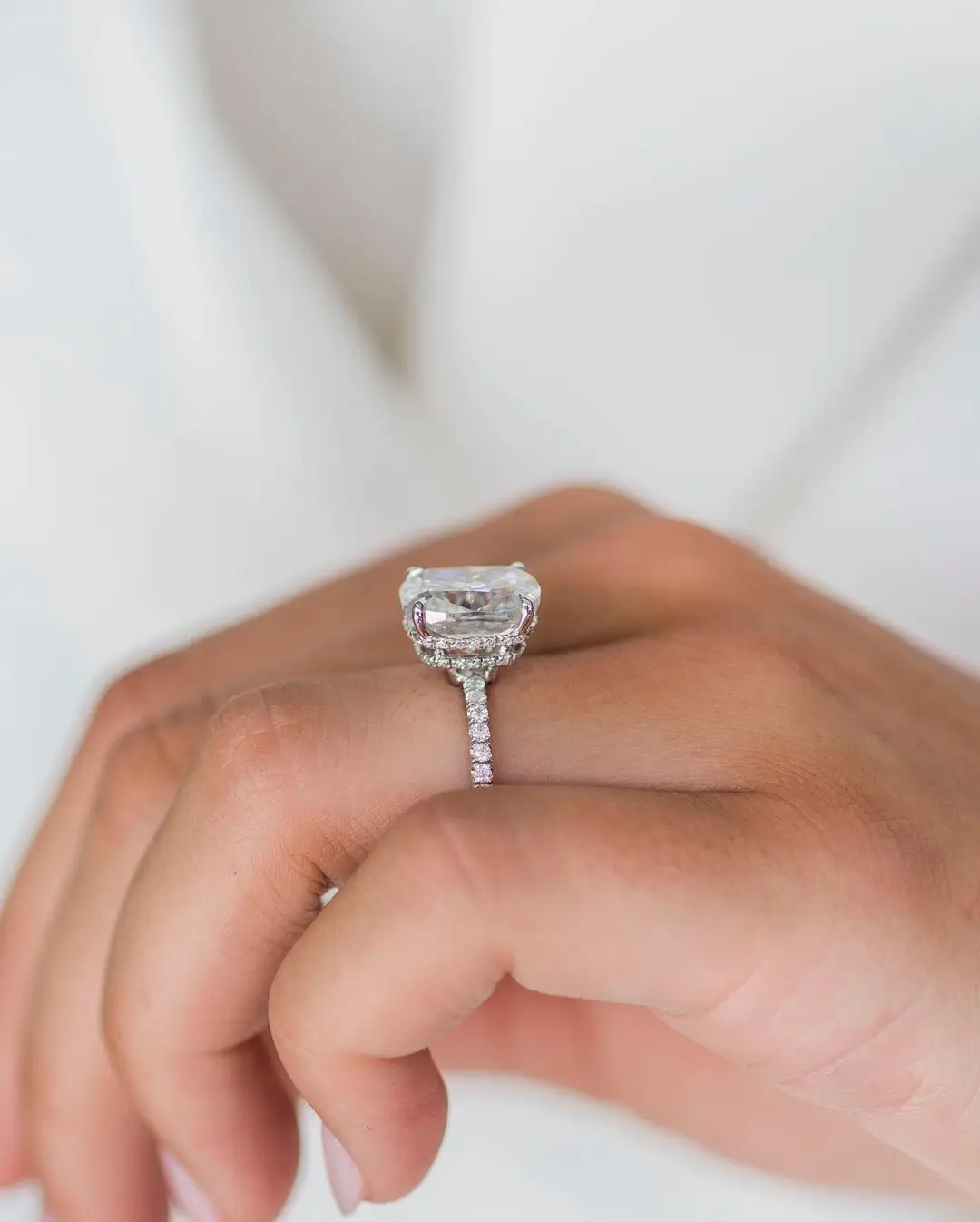 Cushion Cut 5CT Moissanite Ring, 9×11mm Solitaire Gemstone, Solid 9K/14K White Gold Fine Jewelry, GRA Certified Bridal Engagement Wedding Anniversary Gift For Women