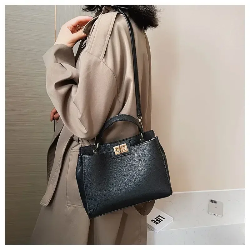 Simple Fashion Hand Bags for Women Luxury Brand Designer Handbags Large Capacity Pu Shoulder Messenger Bag Commuter Tote Bag