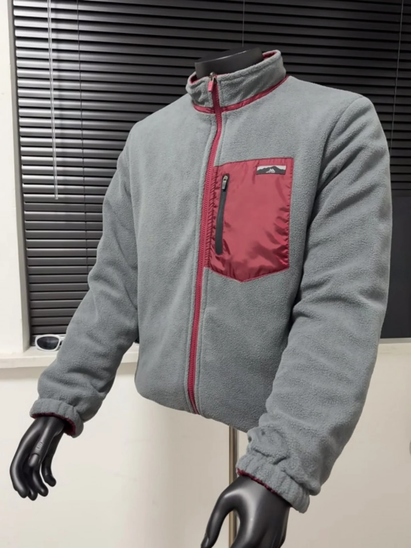 

Двусторонняя утепленная хлопковая куртка для мужчин, зимняя, для активного отдыха, легкая, на флисовой подкладке, с воротником-стойкой, теплая, молодежная, модная