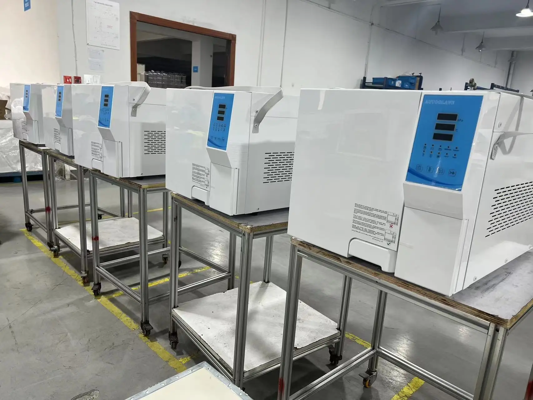 معقم الأوتوكلاف بشاشة تعمل باللمس من الدرجة الاقتصادية B مع طابعة 18L 23L الأوتوكلاف مع وظيفة التجفيف المسبق