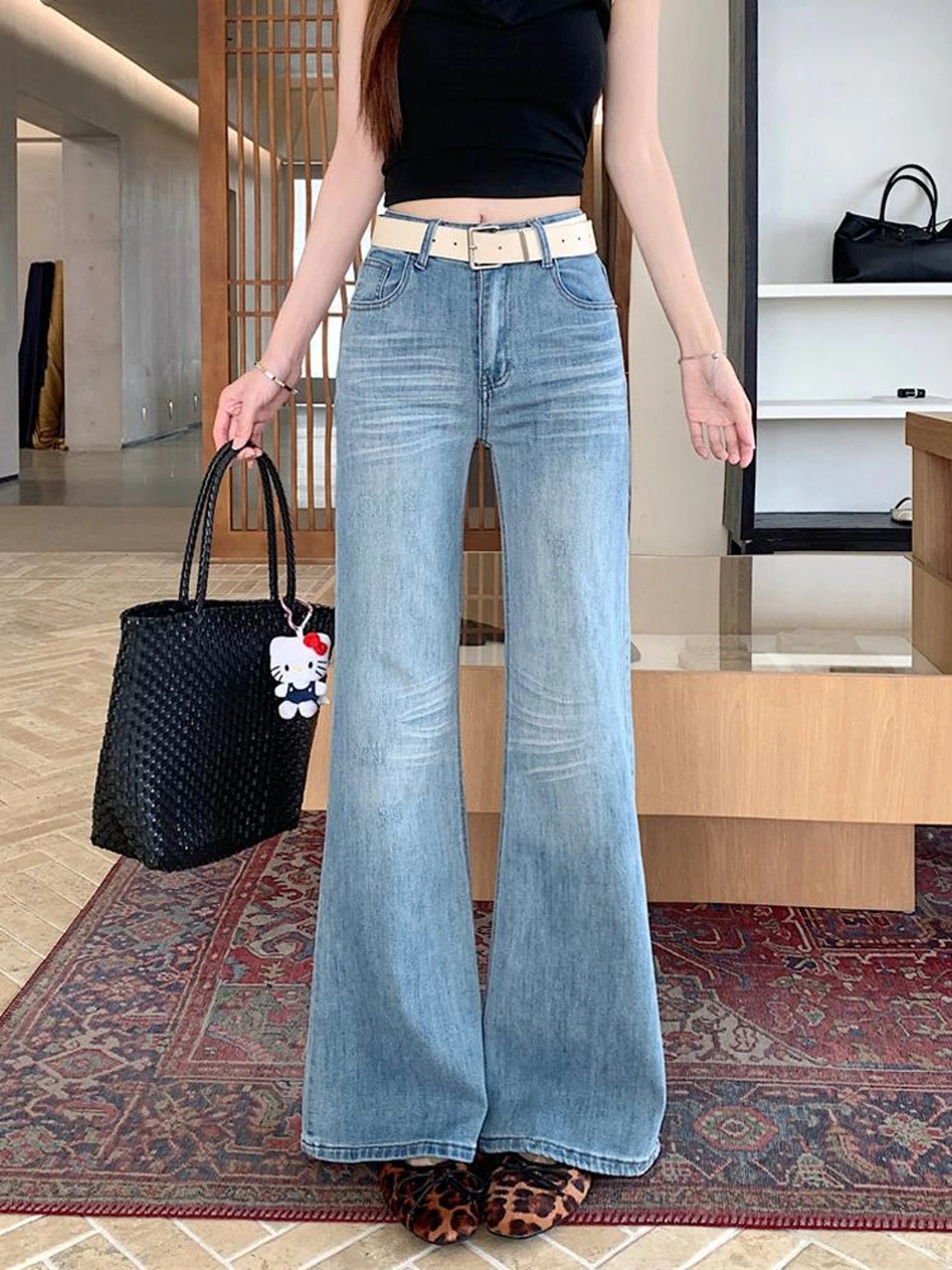 

Retro High Waist Slimming Blue Embroidered Bell Bottom Jeans Women's Fashionable Casual Summer New Arrival Chic Denim Pants
