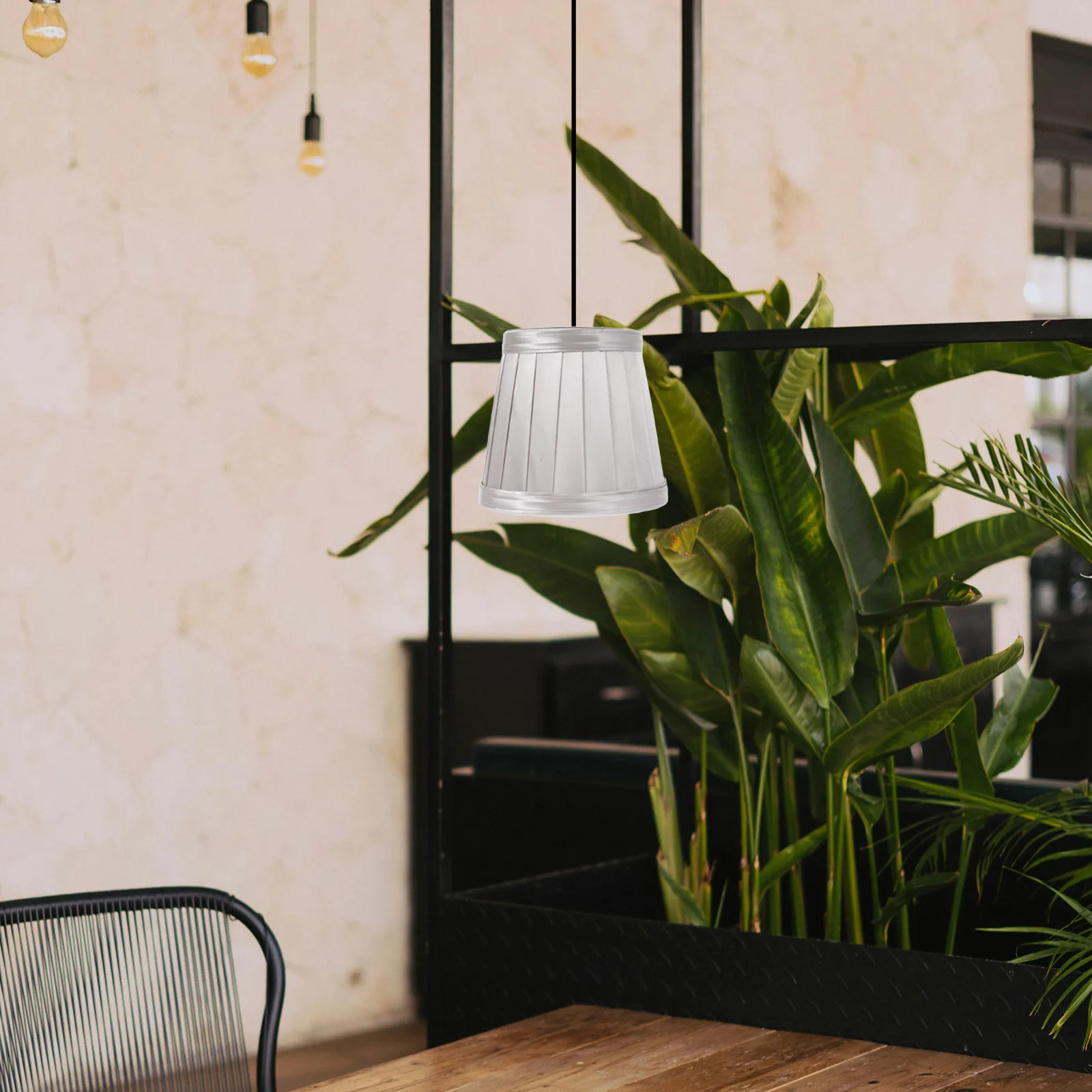 

1Pcs Cloth Lampshade European Style Durable Decorative Table Lamp Cover Bedroom Living Room Lamp Shade Accessory