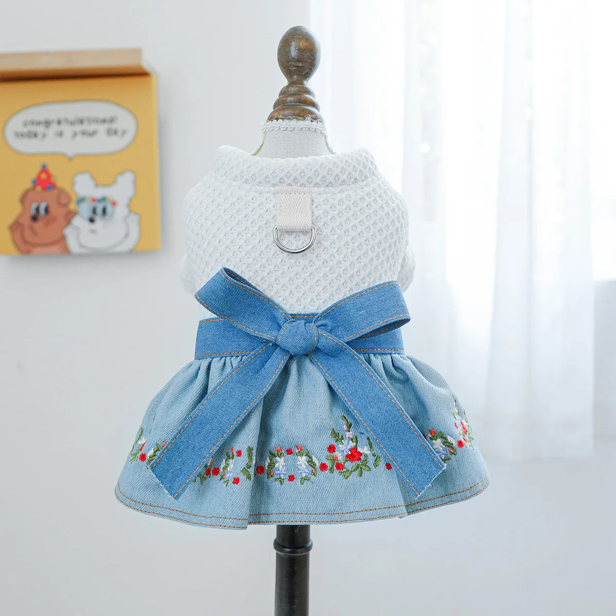 1PC Pet Clothing Dog Cat Fall/Winter Blue floral bow denim dress suitable for small to medium sized dogs