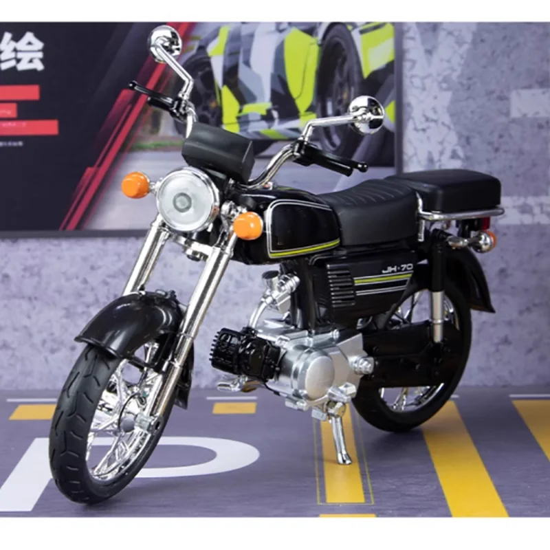 

1:10 Scale Jialing JH70 Motorcycle Simulation Alloy Classic Motorcycle Model Ornaments Toy Adult Fans Collectible Display Gift