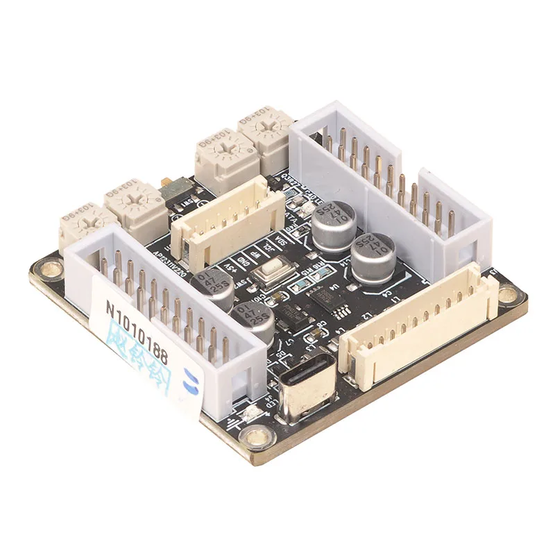 

ADAU1701 2.1 DSP Аудиопроцессор Передняя плата регулировки громкости регулировки тона Электронное двустороннее разделение