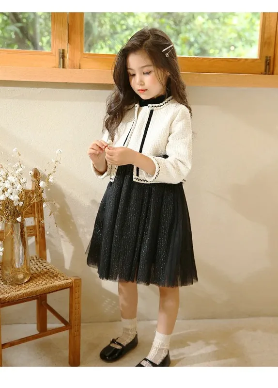 بدلة طفلة 2025 نمط جديد للربيع والخريف موضة جديدة وفستان معطف جميل مكون من قطعتين ملابس خارجية للأطفال #3