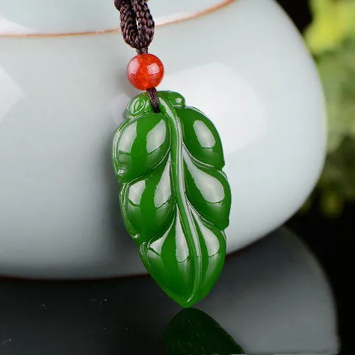 Xinjiang Hetian Jade Jasper Leaf Pendant Men and Women's Gold Branch Jade Leaf Daye Success Yu Pei Pendant