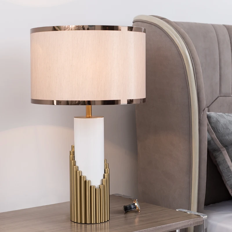 Modern minimalist wholesale bedroom bedside lamp fabric lampshade decorative table lamp