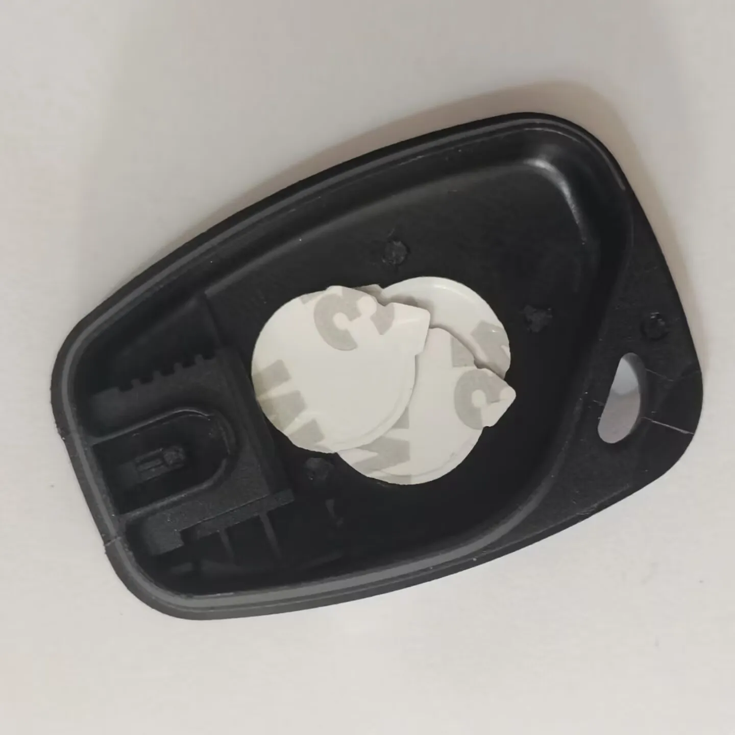 14mm Replacement Remote Car Key DIY Emblem Logo Sticker for Volvo Remote Car Key Insignia Sticker