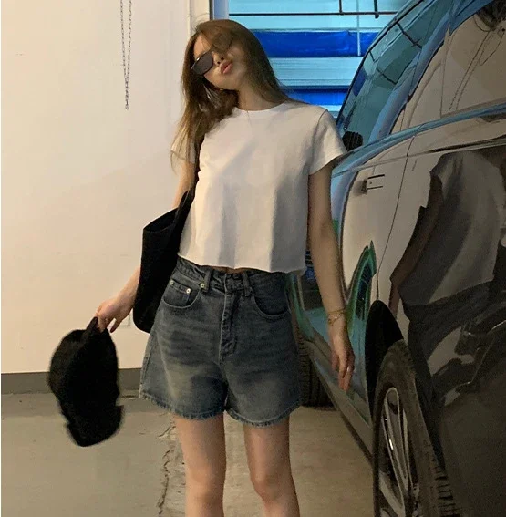 

Women Fashion Light-colored High-waisted Denim Shorts Female 2024 Summer Thin Spicy Loose Pockets Thin Wide-legged Pants