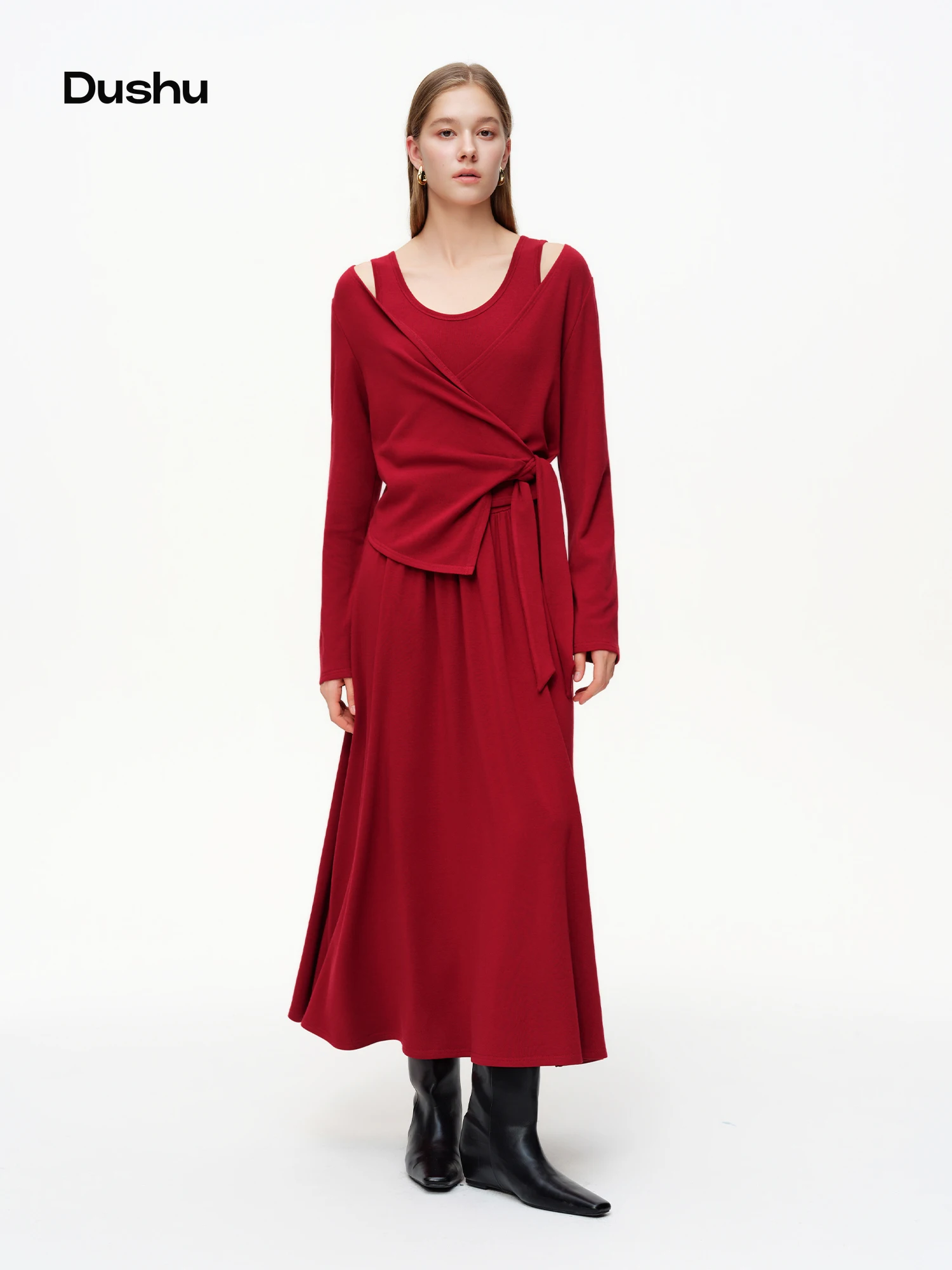 

DUSHU 2026, весенний женский красный кардиган и платье с завязками спереди — облегающий наряд из двух предметов с запахом на талии для повседневного повседневного использования