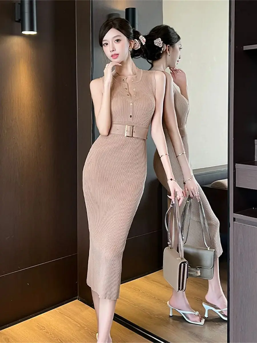 

Summer New Solid Knitted Bodycon Dresses Women Single breasted Sleeveless Slim Sexy Back Slit Sheath Sweater Dress With Belt