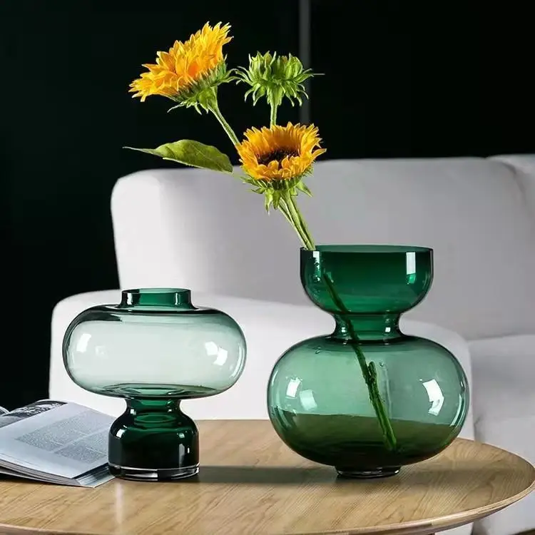 Withered  Nordic style green glass gourd vase, simple and creative design, vase decoration, living room model room, flower arran