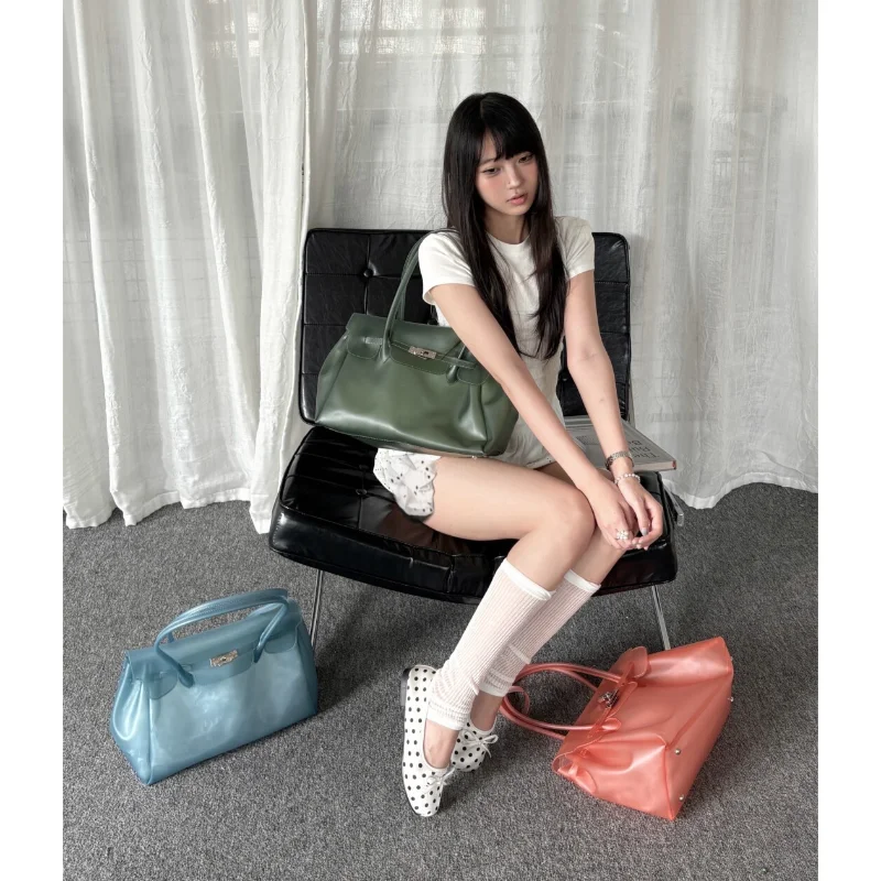 Women Matte Frosted PU Tote Bag Metal Lock Buckle Large Capacity Top Handle Handbag Minimalist Solid Black Shoulder Bag