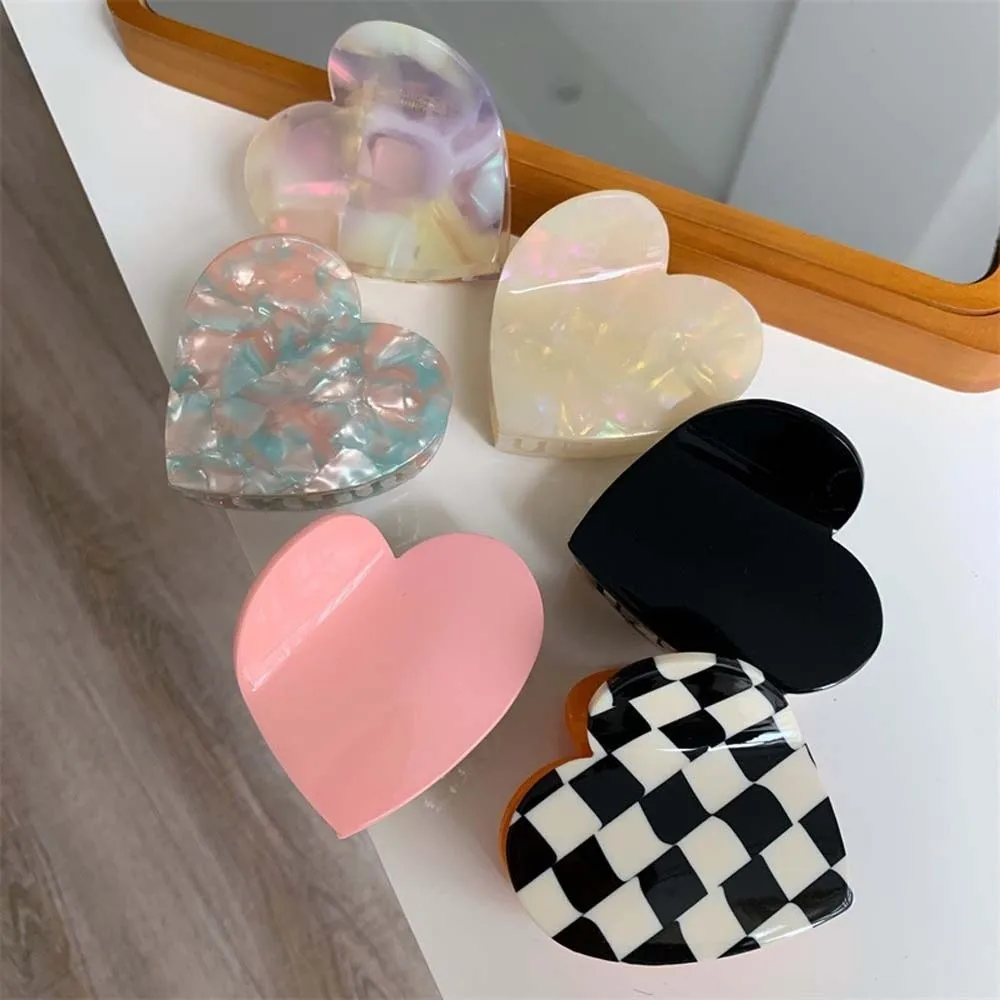 

Elegant Heart Shark Clip Acrylic Solid Color Acetic Acid Hair Claw Korean Style Hairgrips Plaid Hair Claw Friends