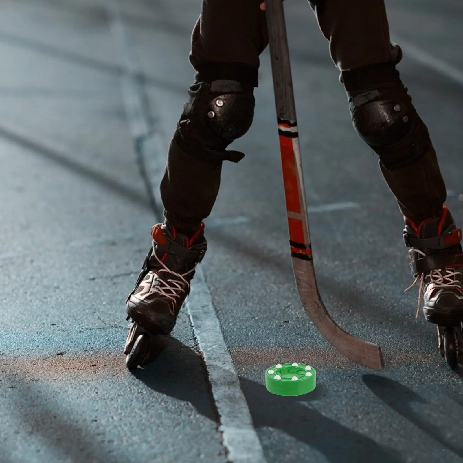 

1Pcs Roller Hockey Puck Professional PP Material Lightweight Game Puck for Roller Hockey Teams Clubs