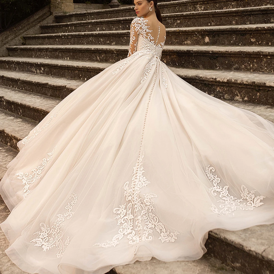 Elegant Lace O-Neck Wedding Dress with Sweep Train and A-Line Skirt