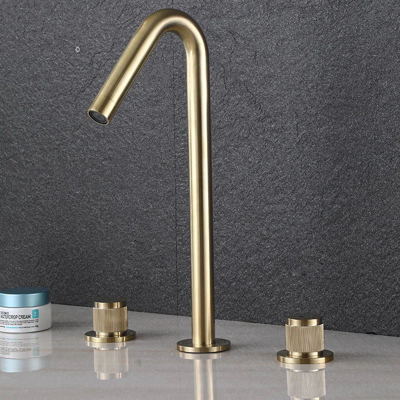 Grifo Becola, grifo de lavabo, grifo de lavabo de baño, grifo mezclador de baño, grifos de baño modernos, grifo de agua, grifo dorado