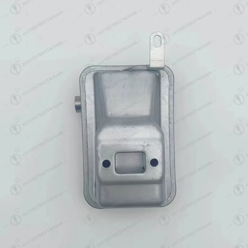 

Custom Grass Trimmer Spare Parts 143RII G45 Muffler Exhaust