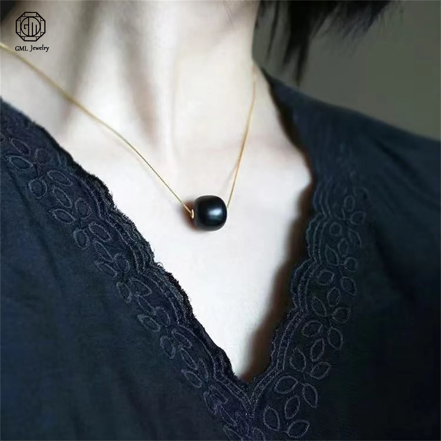 Natural Black Jade Road Open Spinning Pendant Choker Necklace Women Versatile Gemstone Exquisite Hotan Jade Jewelry Gift