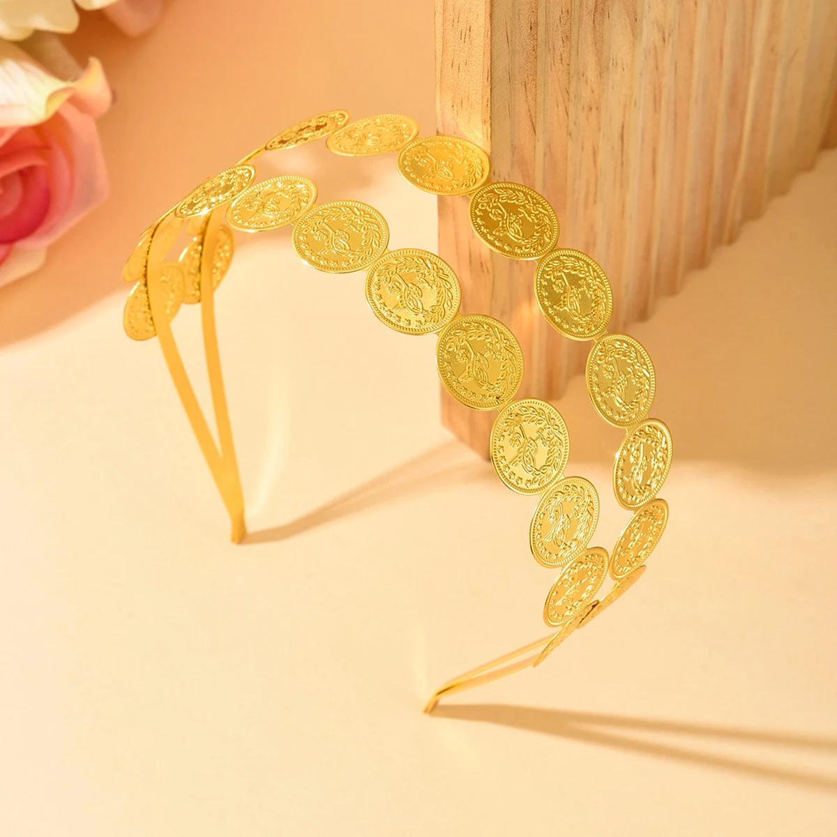 أغطية رأس عرقية عتيقة مع عملات معدنية مزدوجة الطبقات، إكسسوار غريب للمهرجانات وتصفيف المسرح