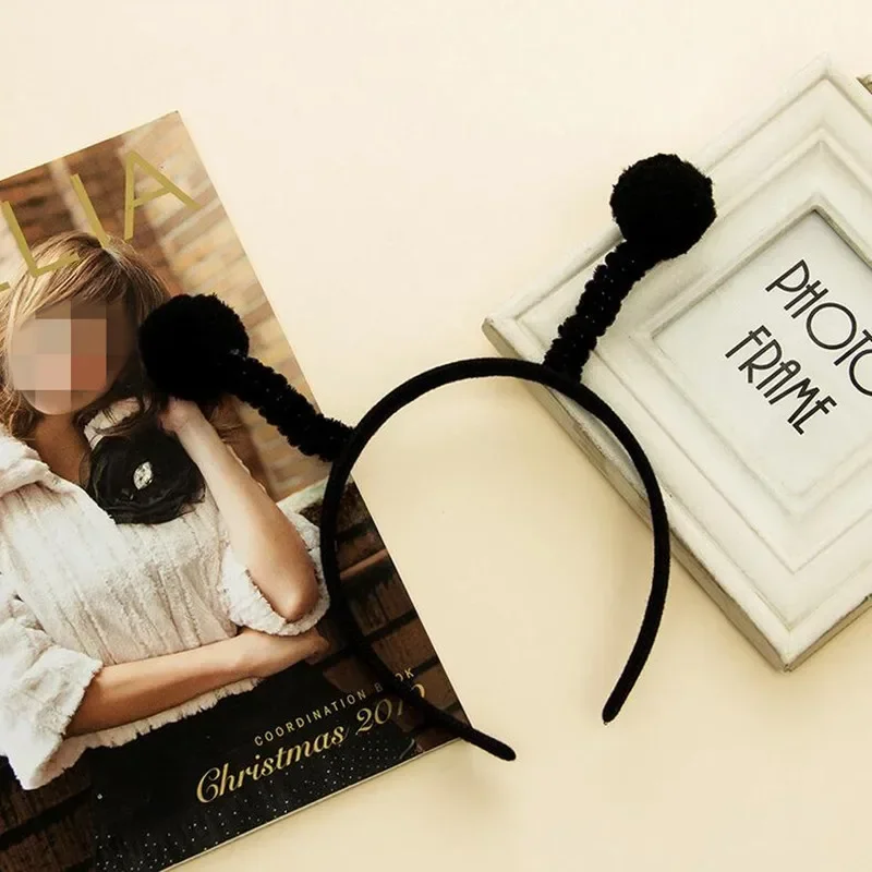 Adults Kids Plush Bee Ant Antennae Headband Black Yellow Ball Hairband  Birthday Party Cosplay Costume Christmas Halloween