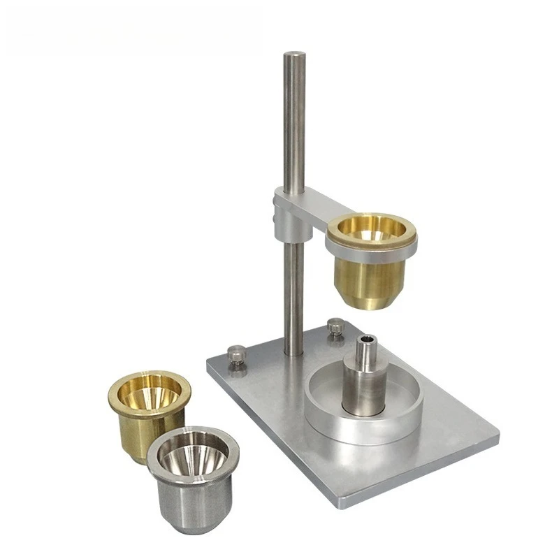 

Determination of the fluidity of metal powders using the standard funnel method flow meter