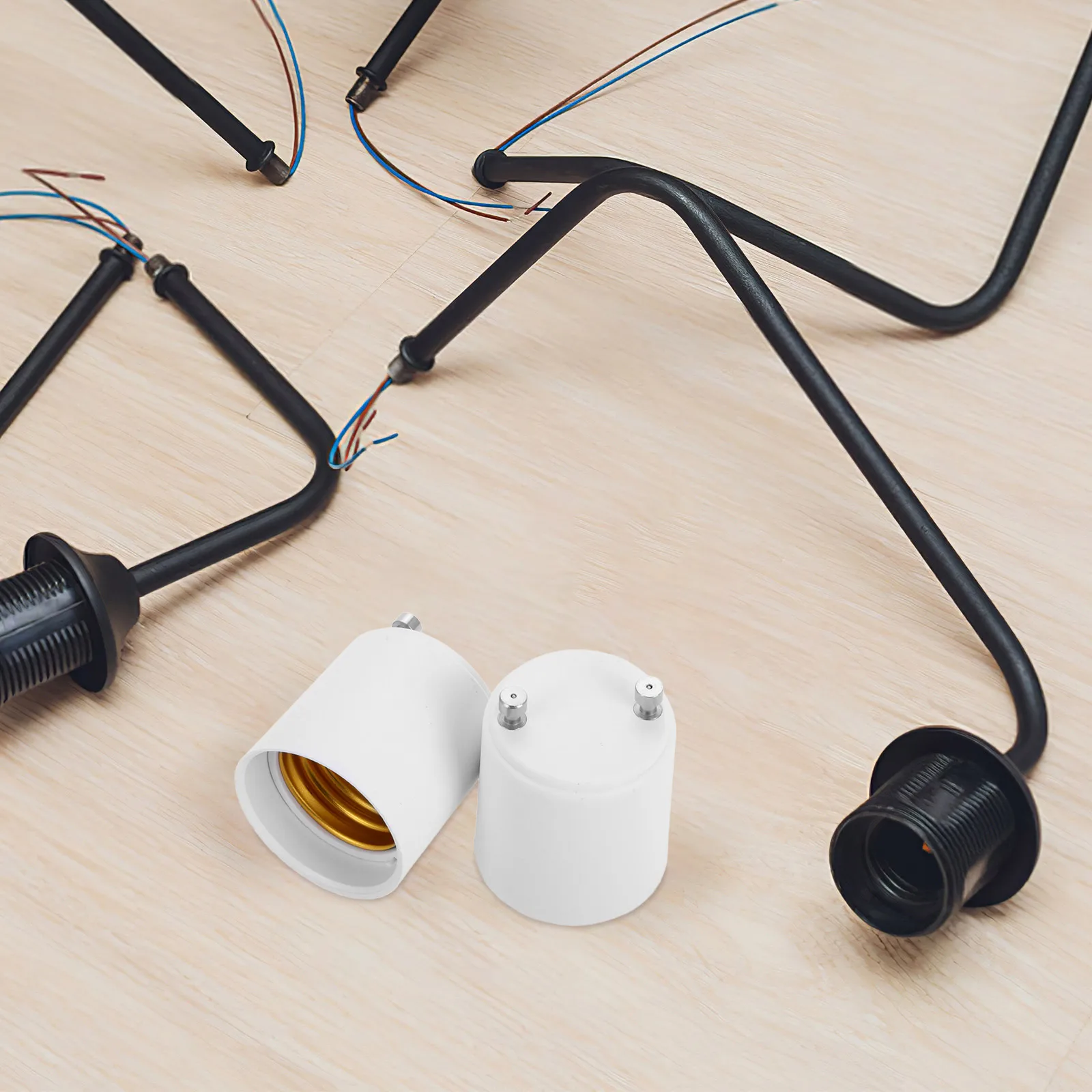 

2pcs Ceramic Bulb Socket Adapter Replacement Easy Install Light Fixture Base White Reliable Multi-Bulb for Chandeliers