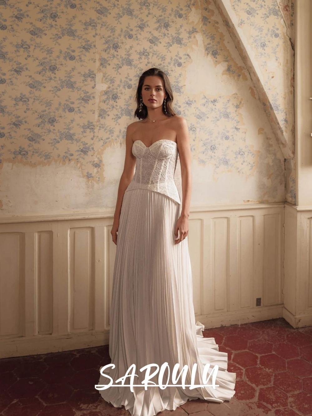 

Pleated A Line Skirt Elegant Sweetheart Neckline Wedding Dress Glamorous Embroidery Corset Customized Floor-length Bridal Gown