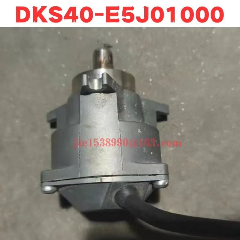 Used Encoder DKS40-E5J01000 DKS40 E5J01000 Normal Function Tested OK