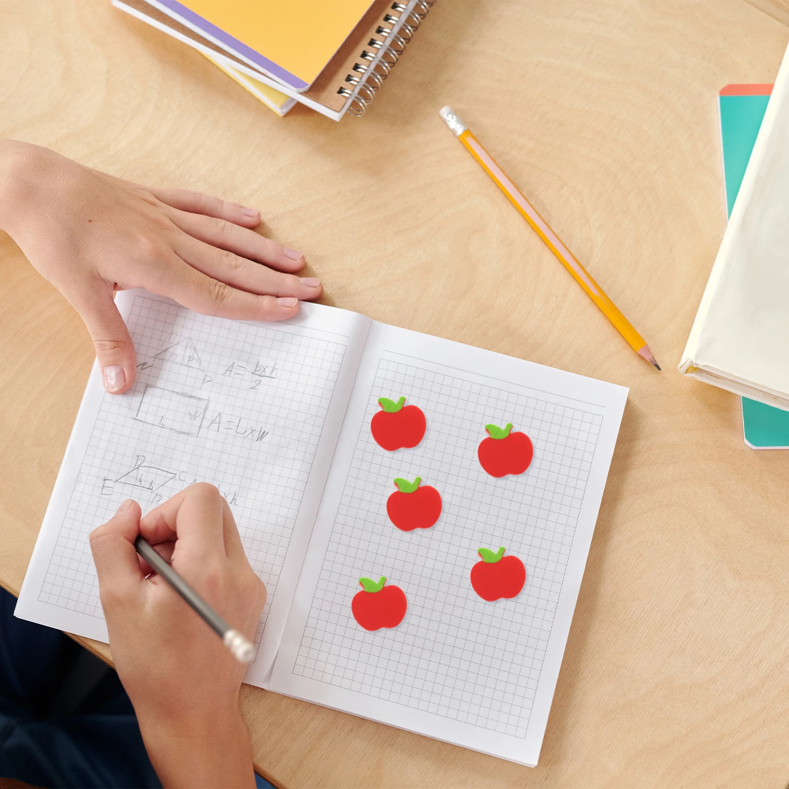 

100pcs Fruit Shaped Mini Cartoon Cute Small For Kids Tpr Material Classroom Student Prizes Kids Painting Lovely Fruit