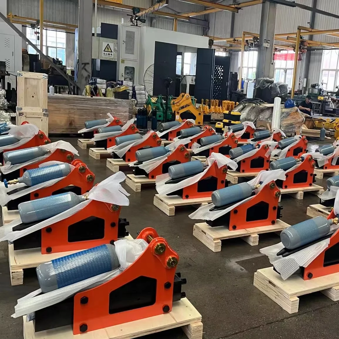 

Production Factory Direct Sales Hydraulic Breaker SB400/SY680 Equipped with 5.0-7.0 Excavator