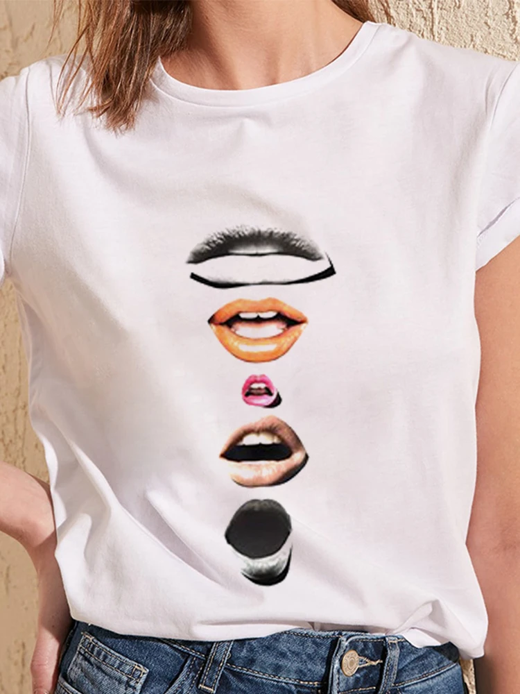 Camiseta con estampado de dibujos animados para mujer, ropa con estampado de Sense of Art para mujer, camisetas para Navidad y Año Nuevo 2022