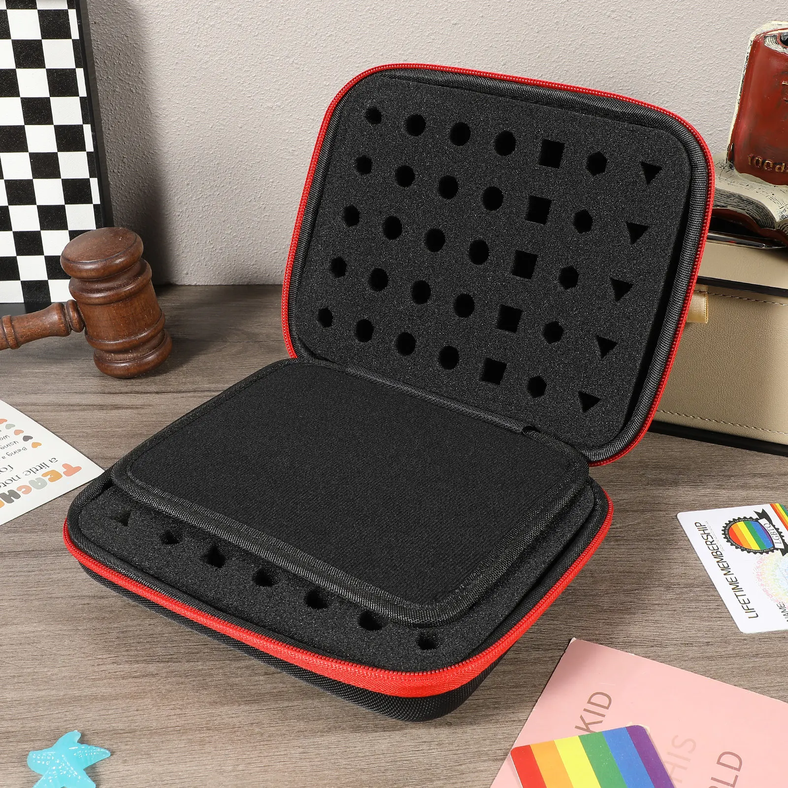 

Portable Organizer Case with Dual Compartment Mesh Pocket Zipper Closure for Tabletop Games Storage Pouch Board Game