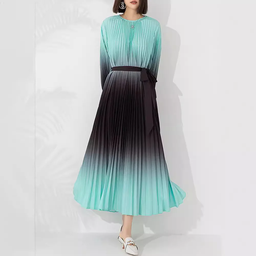 Miyake Pleated High-end French Elegant Dress for Women 2024 New Fashion Temperament Gradient Color Waist Tie Pleated Long Skirt