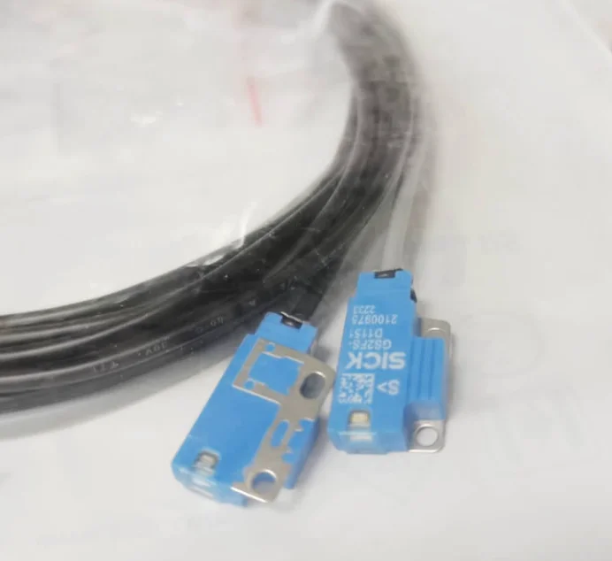 

G2 GSE2F-P1151 - 5-метровый датчик диффузного отражения IP67