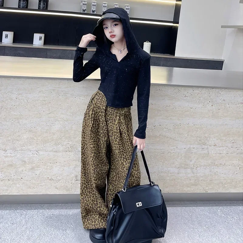 

Girls' autumn outfit set 2024 new item children's sweet and cool leopard print pants spicy girl two-piece set trendy