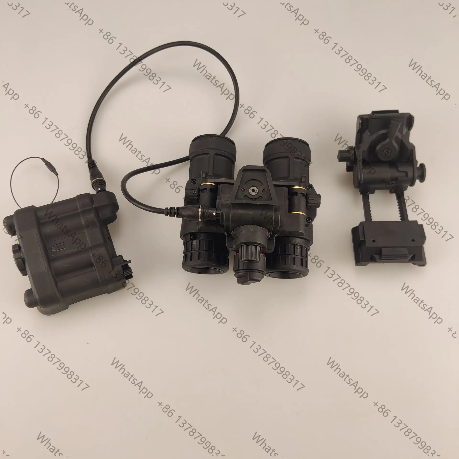 Tactical Airsoft Binocular Night Vision Non-Functional/luminous Version Model AN/PVS31 Dummy Model with Battery Case TB1284