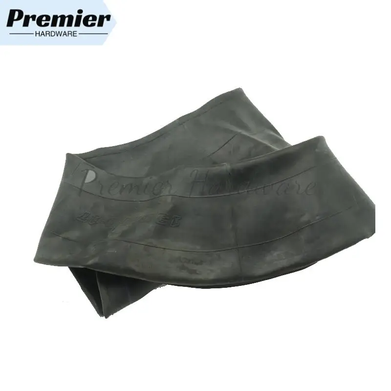 Modèles multiples de chambres à air 100/90-17 100/70-17 130/70-17 90/80-17 1.85-17 110/90-17 chambres à air à valve droite en caoutchouc