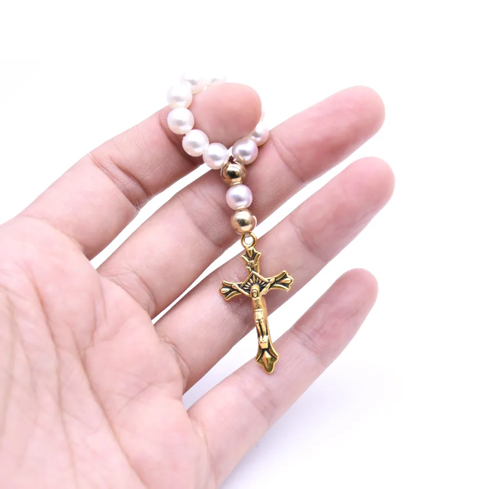 CR023 New Glass Pearl Bracelet Baptism Communion Gift Catholic Cross Finger Chain Pendant Mini Rosary for Christians