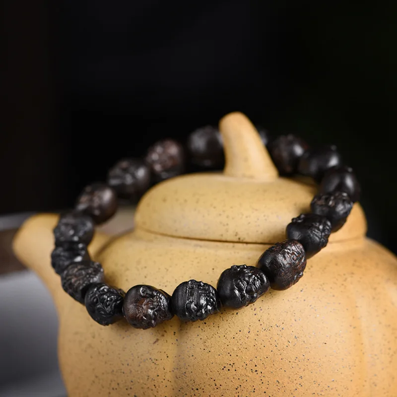 Premium Pusaqi Agarwood Bracelet 18 Arhats Carved Unisex Collectible Perfect Festival Gift