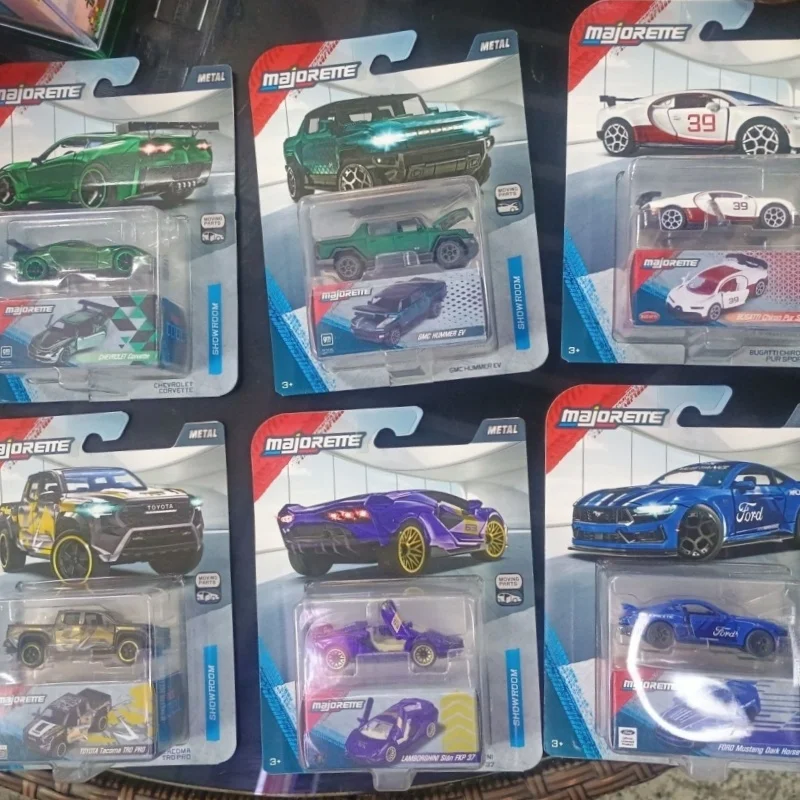 

Original Majorette Showroom Metal Deluxe Model Car Chevrolet Bugatti Ford Toyota Lamborghini Gmc Collectible 7.5 Cm Kids Gifts