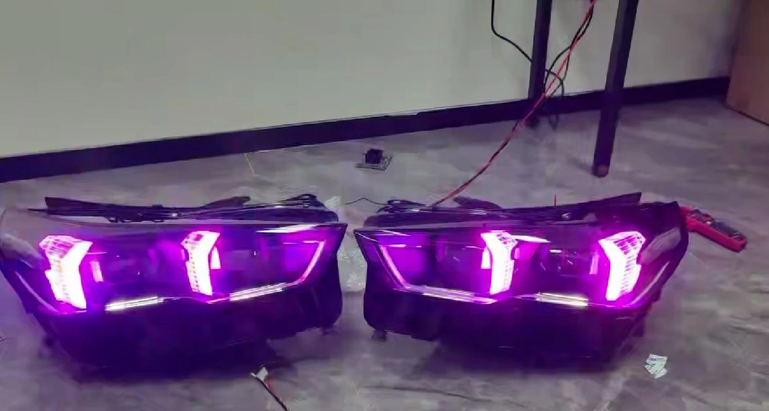 

Автомобильные передние светодиодные фары дневного света DRL дальнего света для BMW 5 серии G68