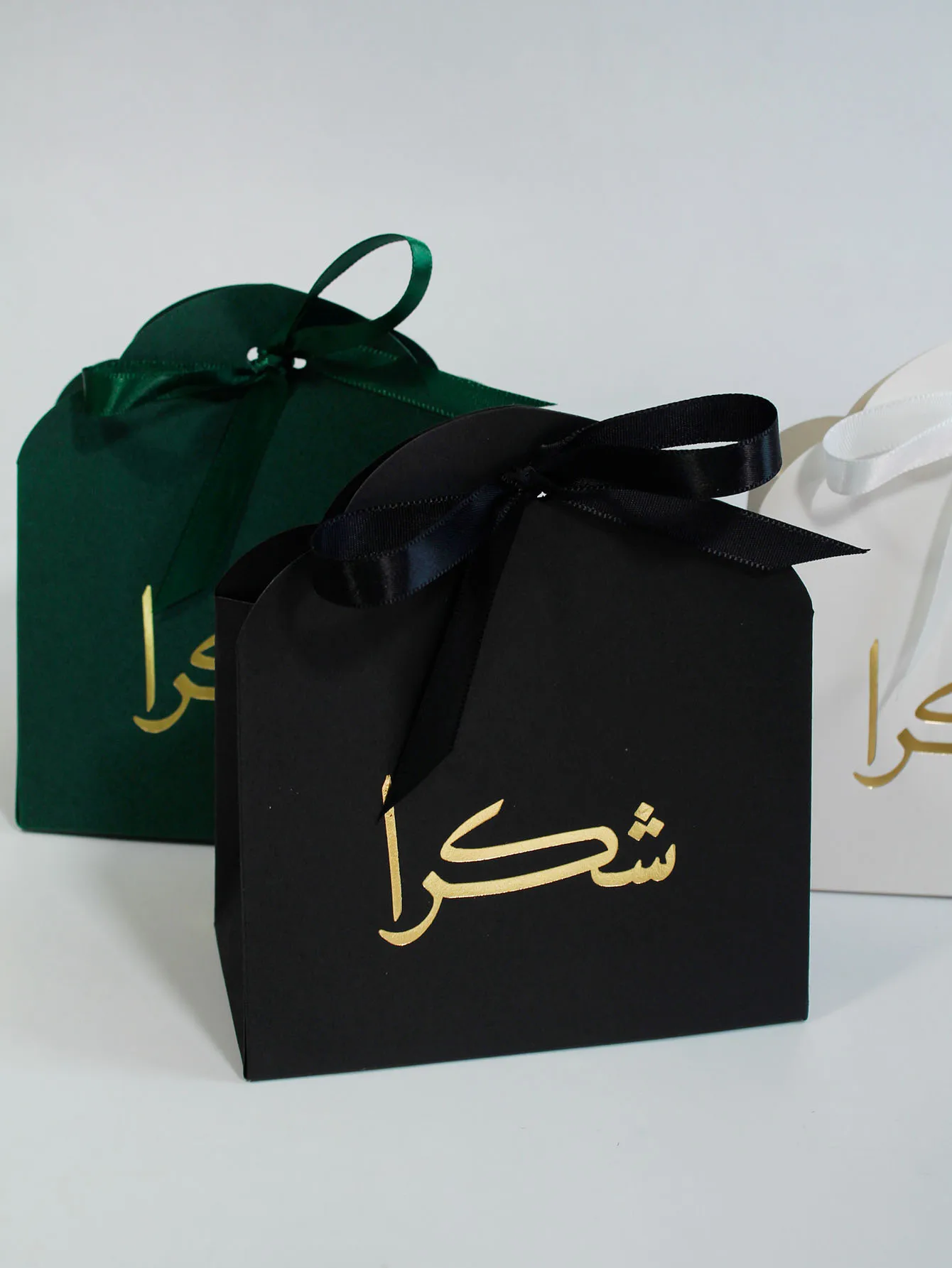 Thank you Arabic candy box, holiday decoration gift box, exquisite gold foil green black white paper box candy box