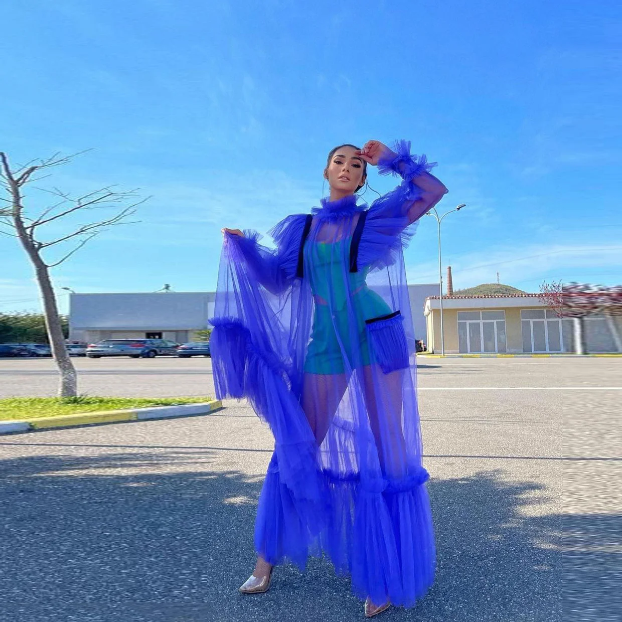 

Mesh Prom Party Dress Layered Cape Ruffles Tiered Tulle Formal Dresses for Women Maxi Gowns Jacket With Sleeves Transparent