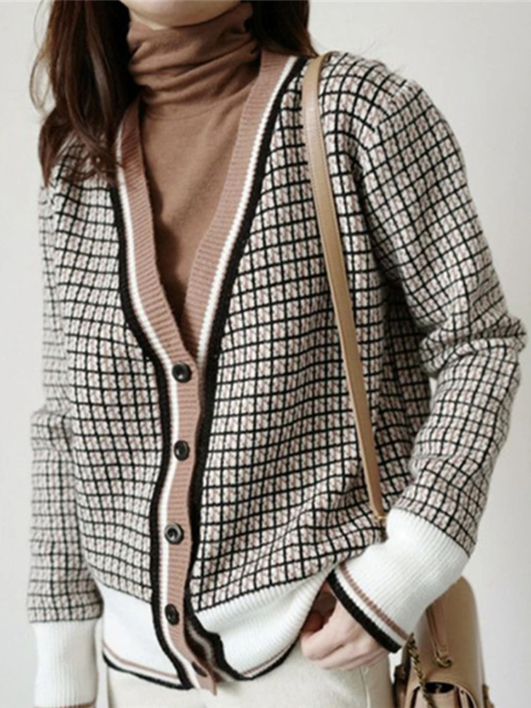 

New 2023 Plaid Fashionable Korean Style Checkered Knitting Vintage Winter Spring Women's Sweaters Cardigans SWC291