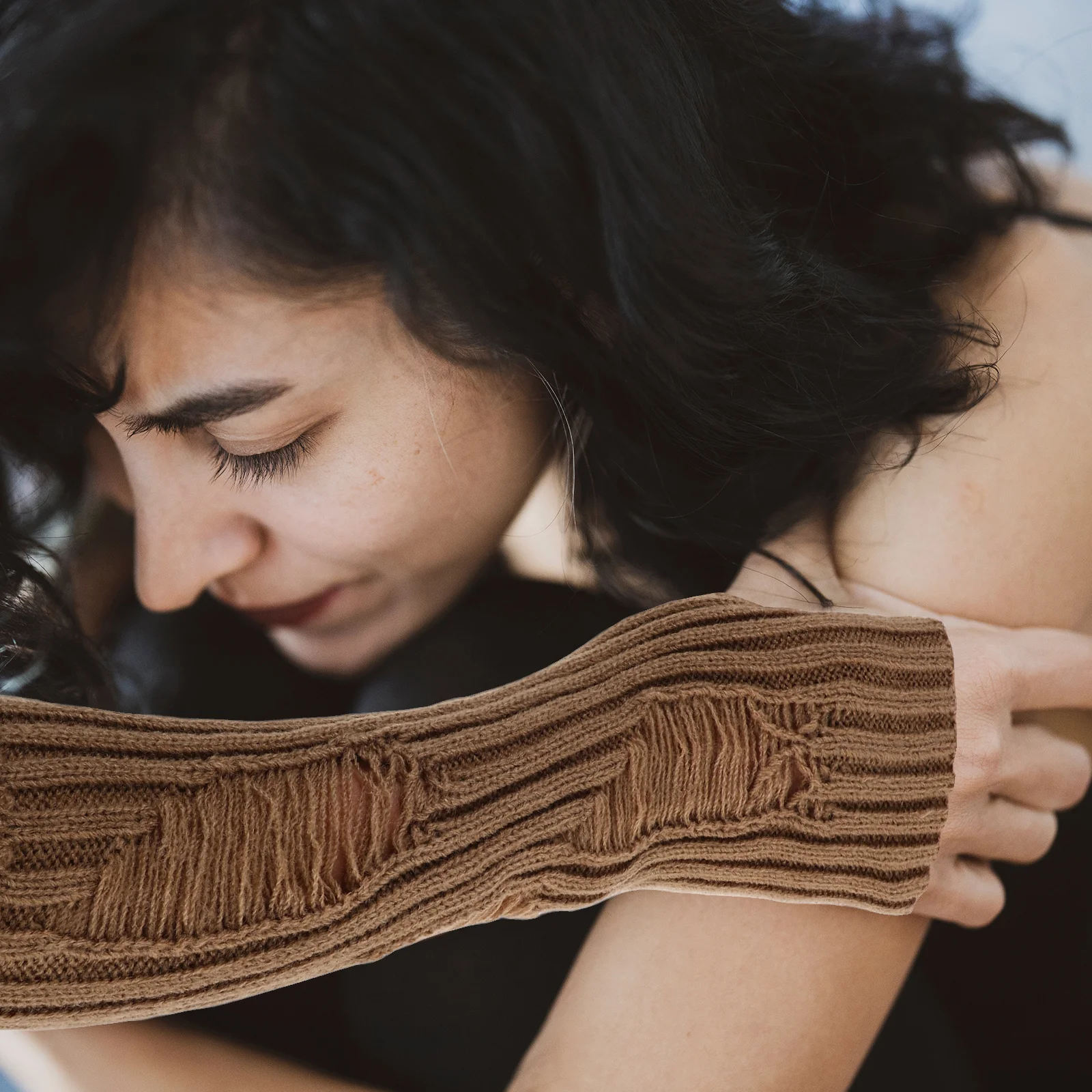 2Pairs Frauen Punk Fingerlose Handschuhe Gestrickte Arm Wärmer Ärmel Weiche Warme Lange Fingerlose Handschuhe Arm Wärmer Nette Fäustlinge